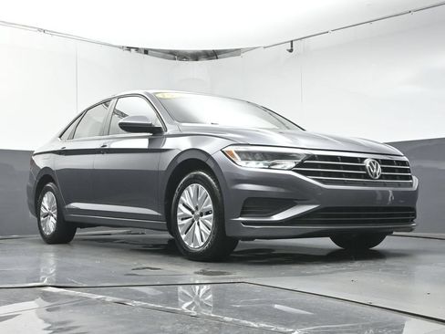 Used 2019 Volkswagen Jetta S w/ Driver Assistance Package FWD image 29