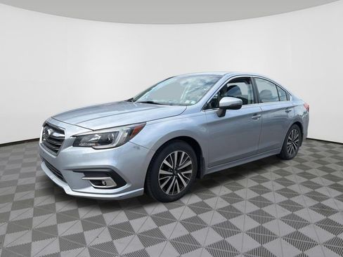 Used 2019 Subaru Legacy 2.5i Premium AWD/4WD image 3