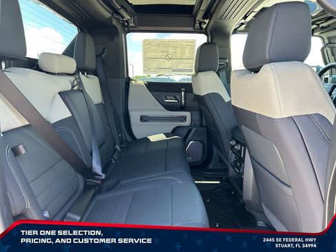 New 2026 GMC Hummer EV 4x4 Crew Cab image 18