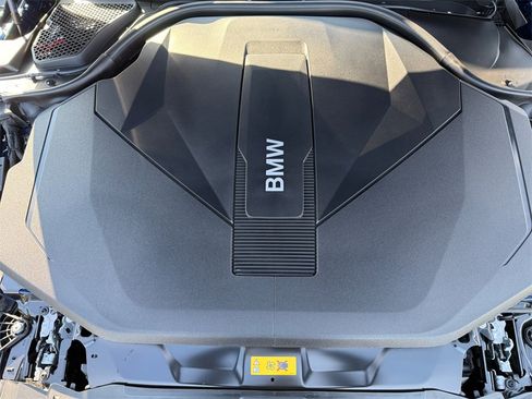 Certified 2026 BMW i5 eDrive40 image 36