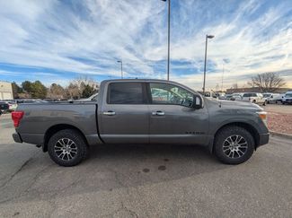 Used 2021 Nissan Titan SV w/ SV Convenience Package video 4