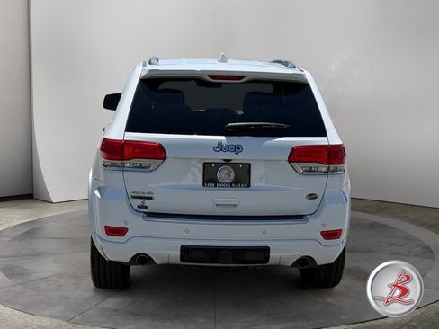 Used 2016 Jeep Grand Cherokee Overland w/ Advanced Technology Group AWD/4WD image 6