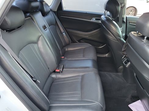 Used 2015 Hyundai Genesis 5.0 image 23