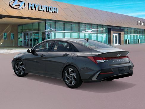 New 2026 Hyundai Elantra SEL Sport FWD image 5