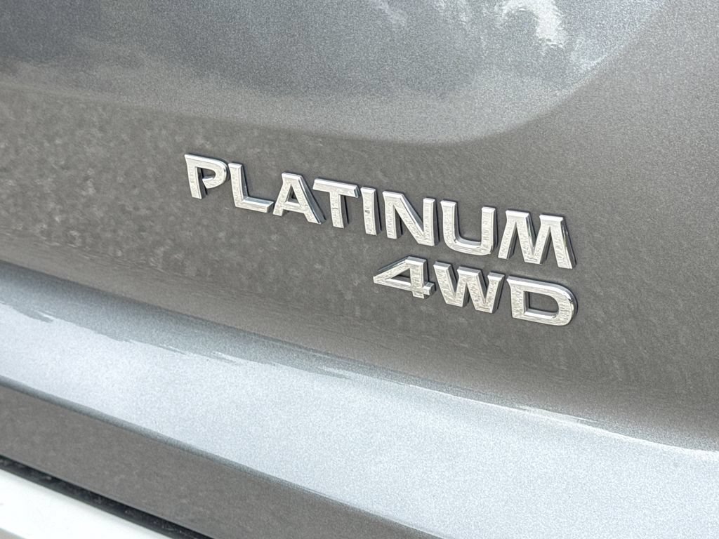 Used 2025 Nissan Pathfinder Platinum w/ Cargo Package AWD/4WD image 49