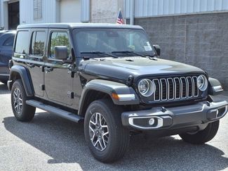 New 2025 Jeep Wrangler Sahara video 2