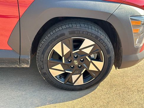 Certified 2025 Hyundai Kona SEL image 12