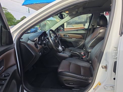 Used 2015 Chevrolet Cruze LTZ w/ Sun, Sound and Sport Package FWD image 5