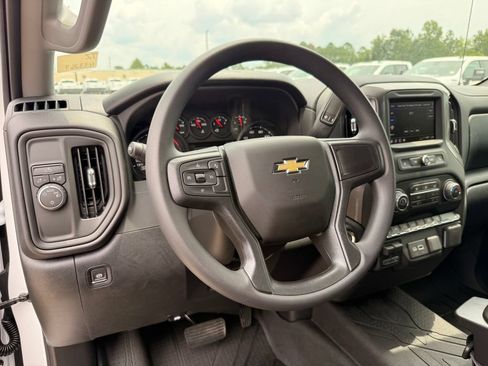 New 2026 Chevrolet Silverado 1500 Custom RWD image 15