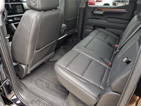 Used 2022 GMC Sierra 1500 Denali w/ Denali Reserve Package AWD/4WD image 14
