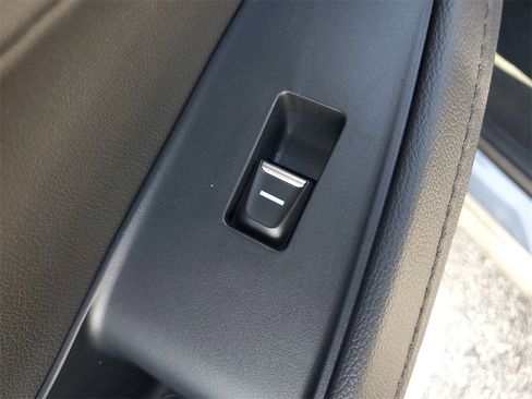 Certified 2023 Acura MDX FWD image 17