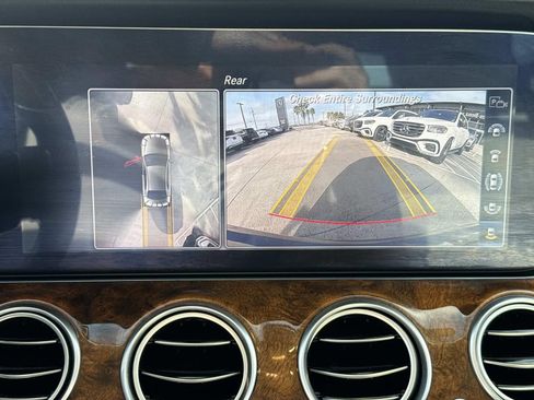 Used 2020 Mercedes-Benz E 350 Sedan image 26