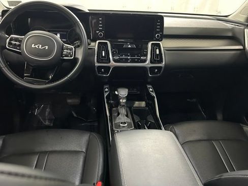 Used 2022 Kia Sorento SX AWD/4WD image 15