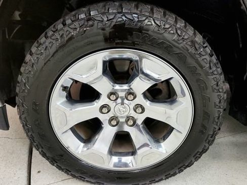 Used 2019 RAM 1500 Big Horn AWD/4WD image 78