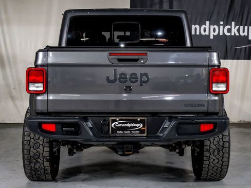 Used 2020 Jeep Gladiator Sport w/ Quick Order Package 24S image 10