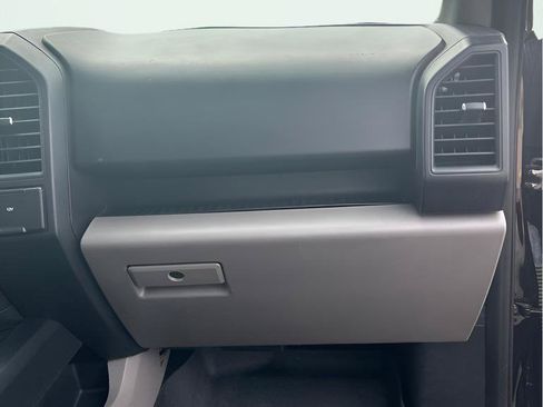 Used 2018 Ford F150 XL w/ Equipment Group 101A Mid AWD/4WD image 21