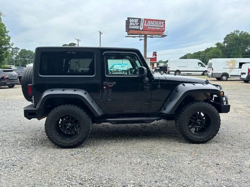 Used 2015 Jeep Wrangler Sport AWD/4WD image 5