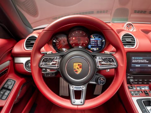 Certified 2022 Porsche 718 Boxster RWD image 20