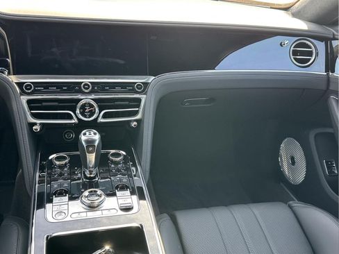 New 2026 Bentley Flying Spur Plug-In Hybrid AWD/4WD image 39