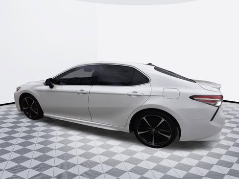 Used 2018 Toyota Camry XSE w/ Driver Assist Package FWD image 6