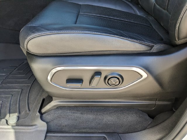 Used 2023 Jeep Wagoneer 4WD w/ Convenience Group I image 24