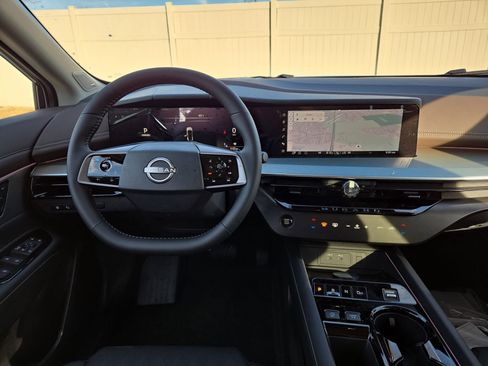 New 2026 Nissan Murano Platinum w/ Cargo Package AWD/4WD image 13
