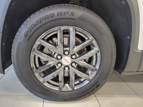 Used 2019 GMC Acadia SLT image 7