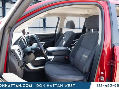 Used 2021 Nissan Titan SV w/ SV Convenience Package AWD/4WD image 13