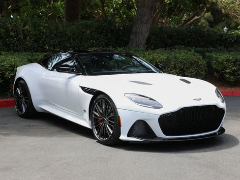 Used 2023 Aston Martin DBS Coupe RWD image 1