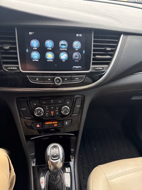 Used 2019 Buick Encore Essence FWD image 8
