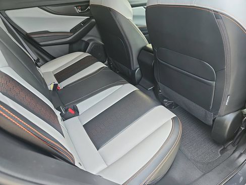 Certified 2021 Subaru Crosstrek 2.5i Limited w/ Moonroof Package 2 AWD/4WD image 14