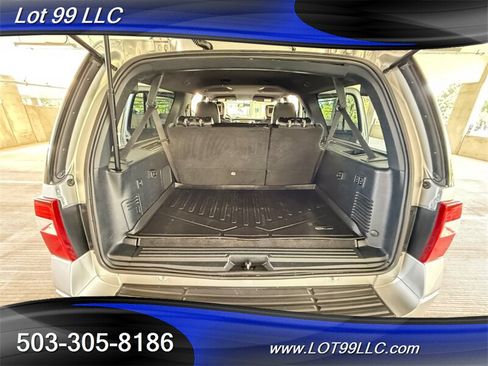 Used 2015 Ford Expedition EL XLT w/ Equipment Group 202A AWD/4WD image 23