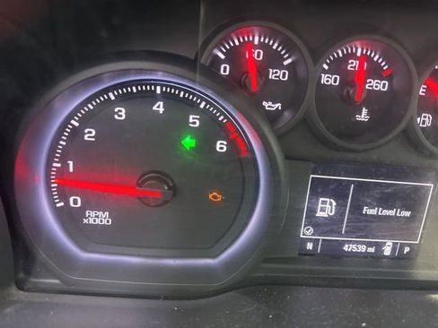 Used 2021 Chevrolet Silverado 1500 Custom image 24