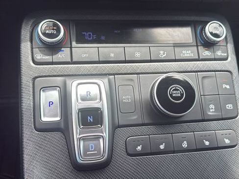 Used 2023 Hyundai Palisade Limited FWD image 24