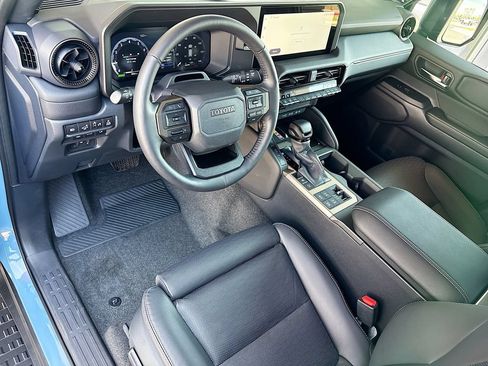 Used 2026 Toyota Land Cruiser w/ Premium Package AWD/4WD image 9