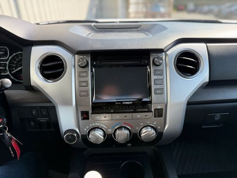 Used 2019 Toyota Tundra SR5 image 19