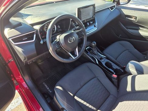 Used 2022 Toyota Corolla SE image 17