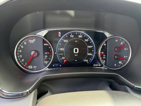 Used 2025 Chevrolet Blazer RS w/ Driver Confidence II Package FWD image 9