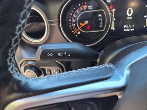 Used 2020 Jeep Gladiator Overland w/ Popular Equipment Package AWD/4WD image 32