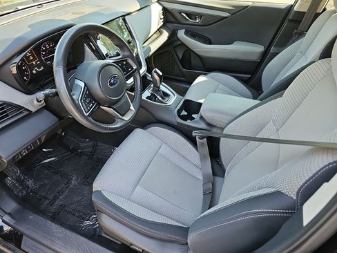 Used 2023 Subaru Outback Premium AWD/4WD image 19