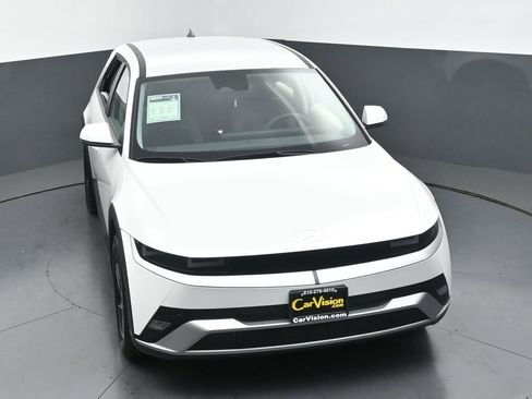 Used 2025 Hyundai Ioniq 5 SE RWD image 43