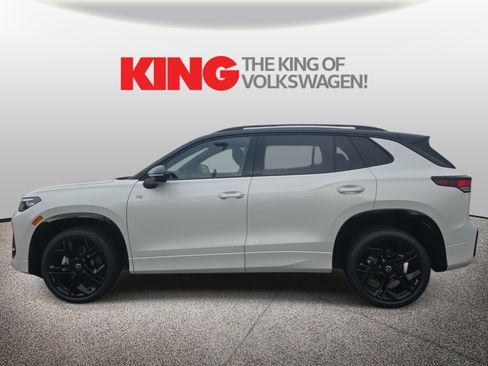 New 2026 Volkswagen Tiguan SE R-Line AWD/4WD image 7