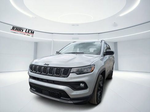 New 2026 Jeep Compass Latitude AWD/4WD image 6