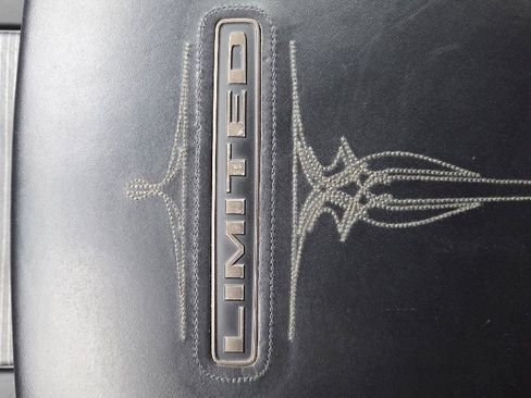 Used 2021 RAM 2500 Limited image 33