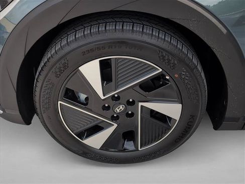 New 2026 Hyundai Ioniq 5 SEL RWD image 10