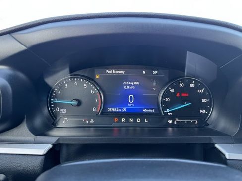 Certified 2022 Ford Explorer XLT w/ Equipment Group 202A image 19