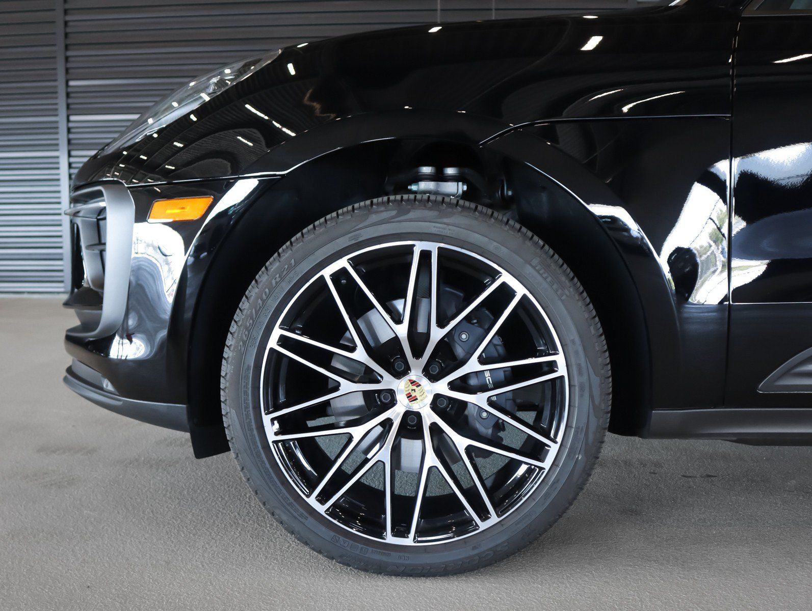 Used 2026 Porsche Macan AWD/4WD image 27