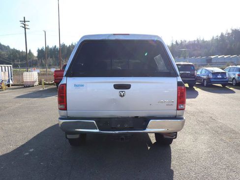 Used 2005 Dodge Ram 1500 Truck SLT image 6