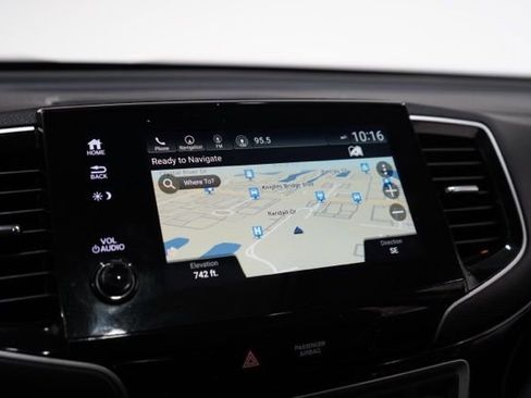 Used 2022 Honda Pilot Touring image 27
