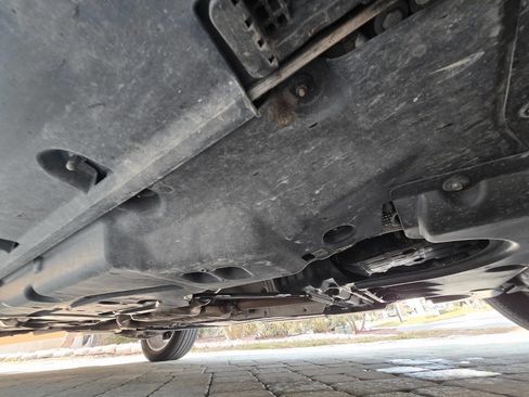 Used 2015 Mercedes-Benz ML 350 2WD image 50